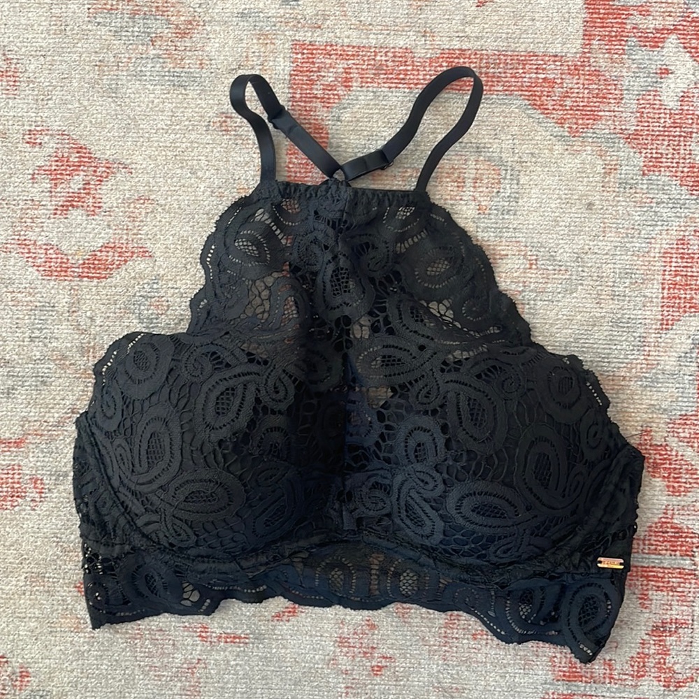 PINK Victoria’s Secret push-up bralette Sm